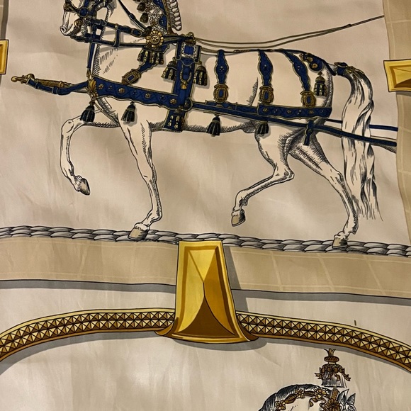 Hermes ‘Grand Apparat’ Scarf. 100% Silk.Equestrian motif. Artist Jacques Eudel. - Picture 9 of 16